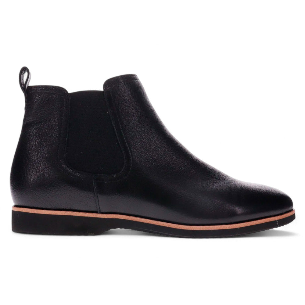 Mia Vita Women's Ryder Black Natural Fit Footwear