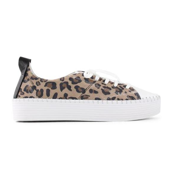 Bueno Women's Sailor White/Cameo Leopard Natural Fit Footwear