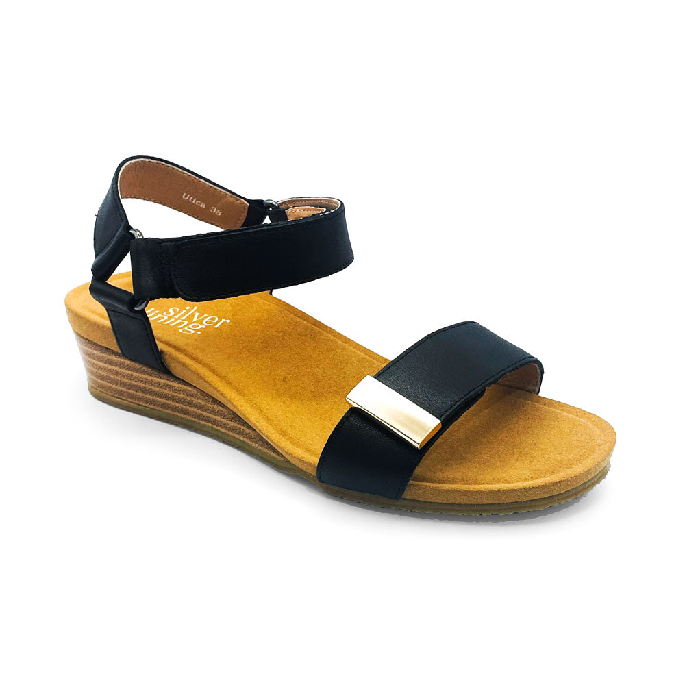 Silver Lining Women's Utica Black Natural Fit Footwear