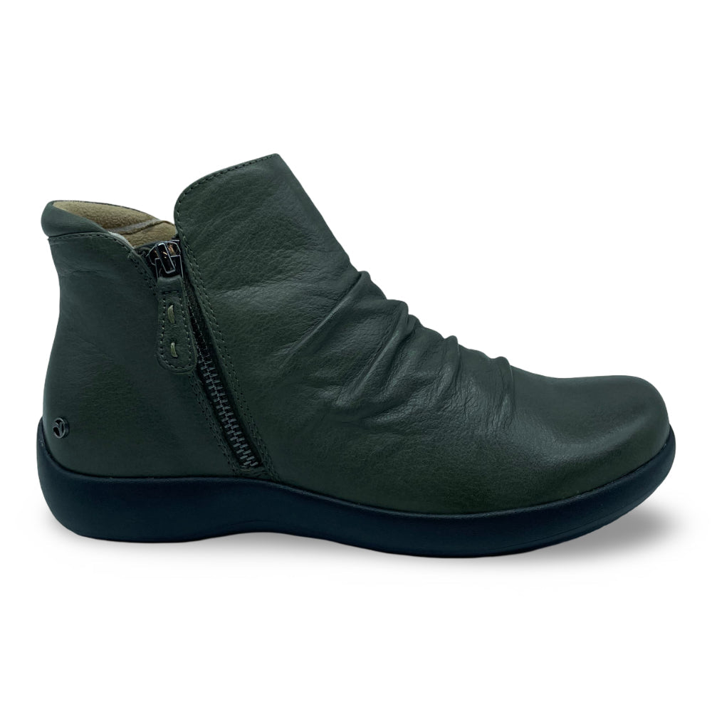 Revere Women's Salzburg Olive