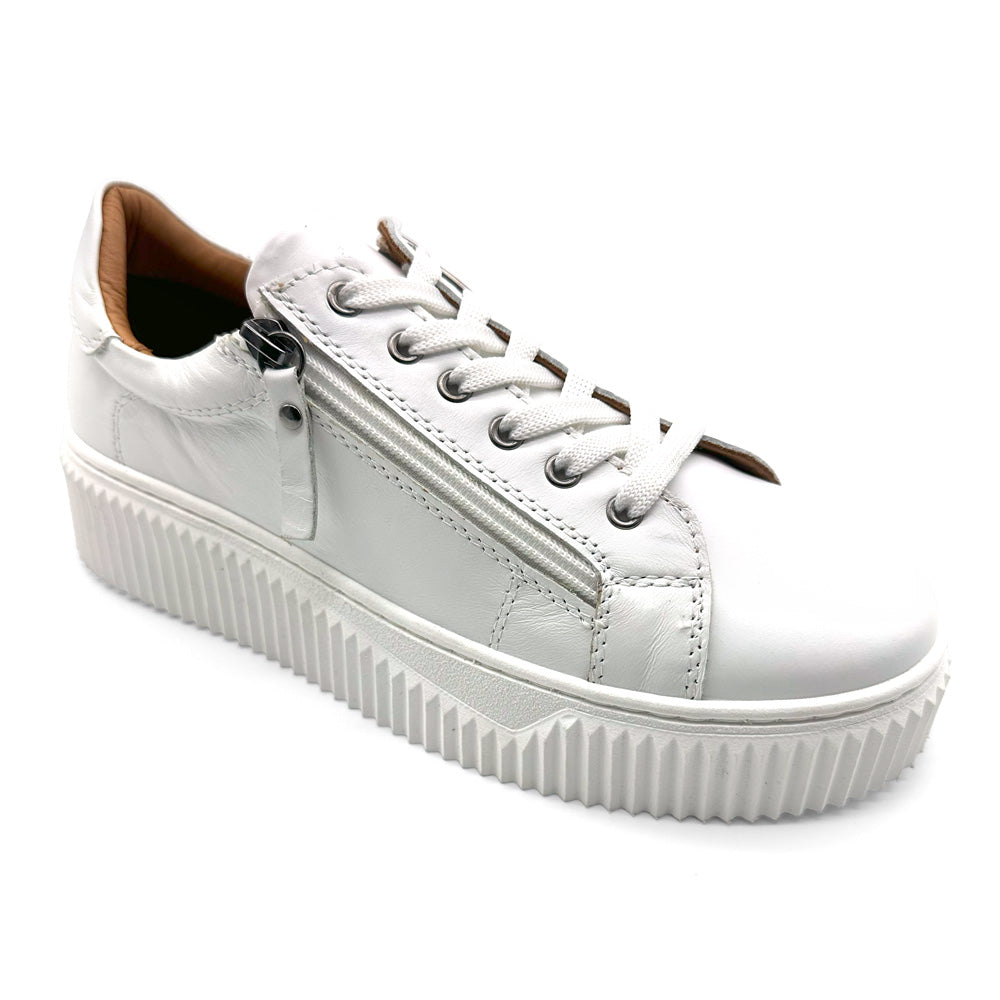 Sala Women's Bonnie White Natural Fit Footwear