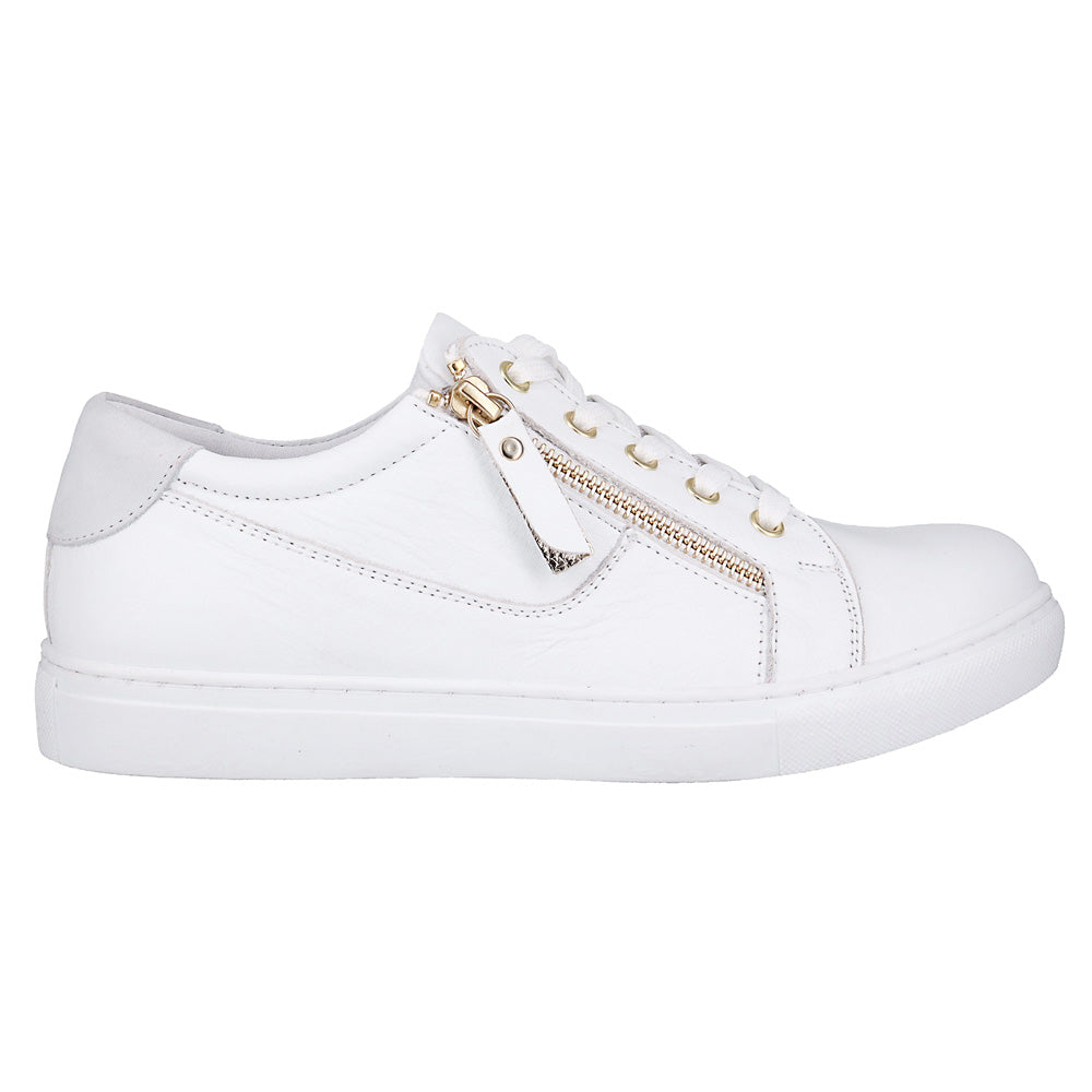 Cabello Women's EG520 White  Natural Fit Footwear