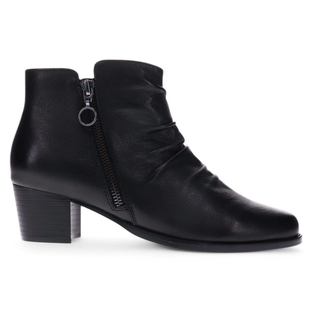 Scholl Orthaheel Women's Haley Black  Natural Fit Footwear