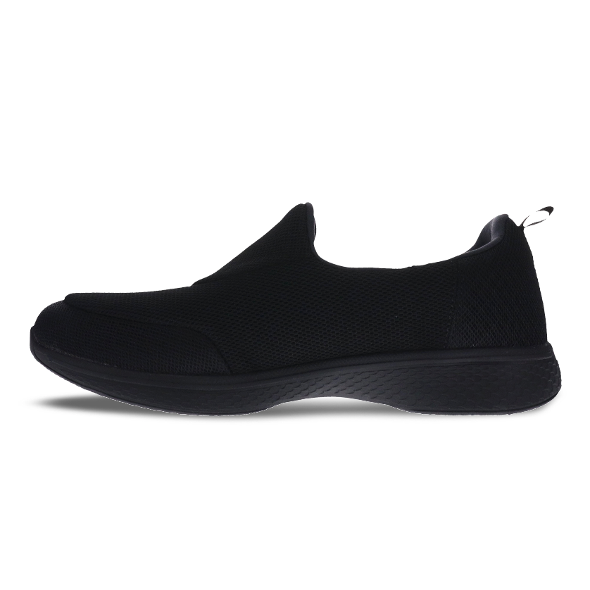 Klouds Women's Kross Walk Double Black  Natural Fit Footwear