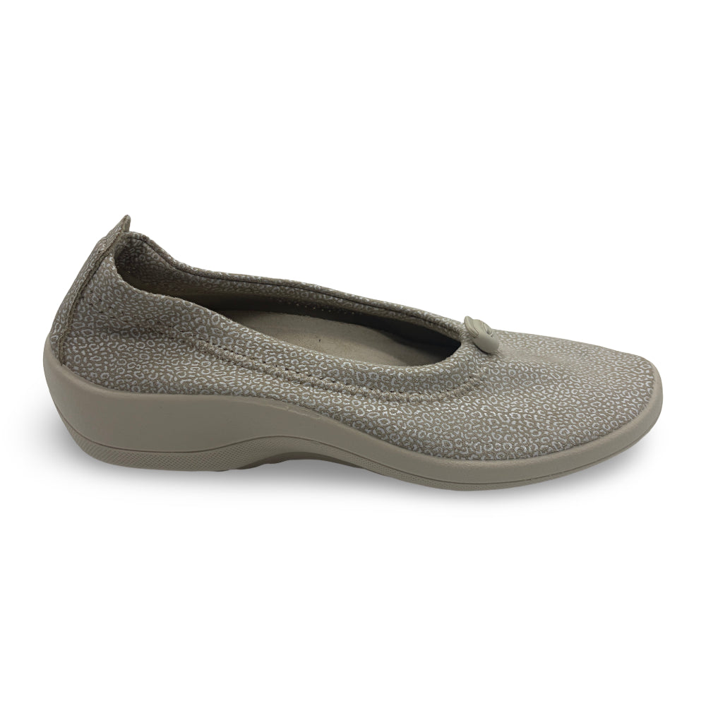Arcopedico Women's Cabrera Seashell Ivory