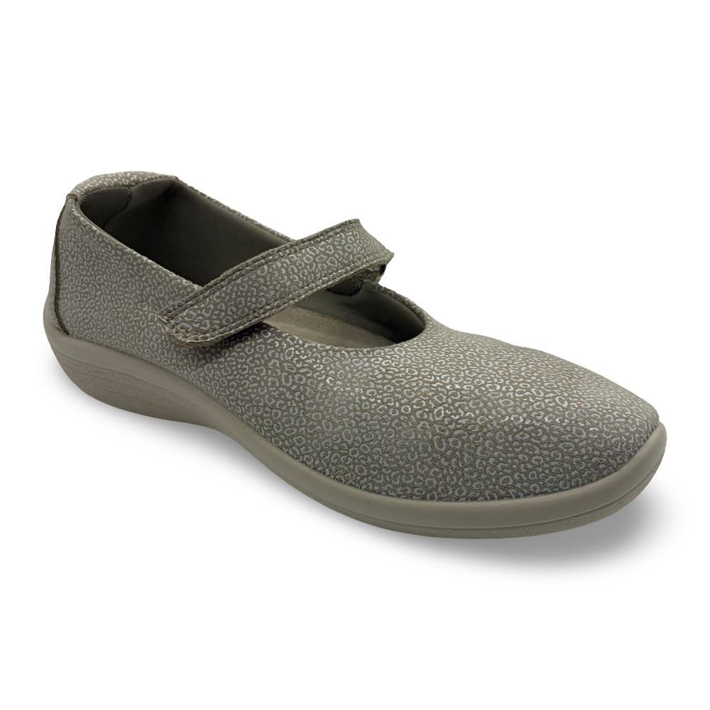 Arcopedico Women's Estrela Seashell Ivory