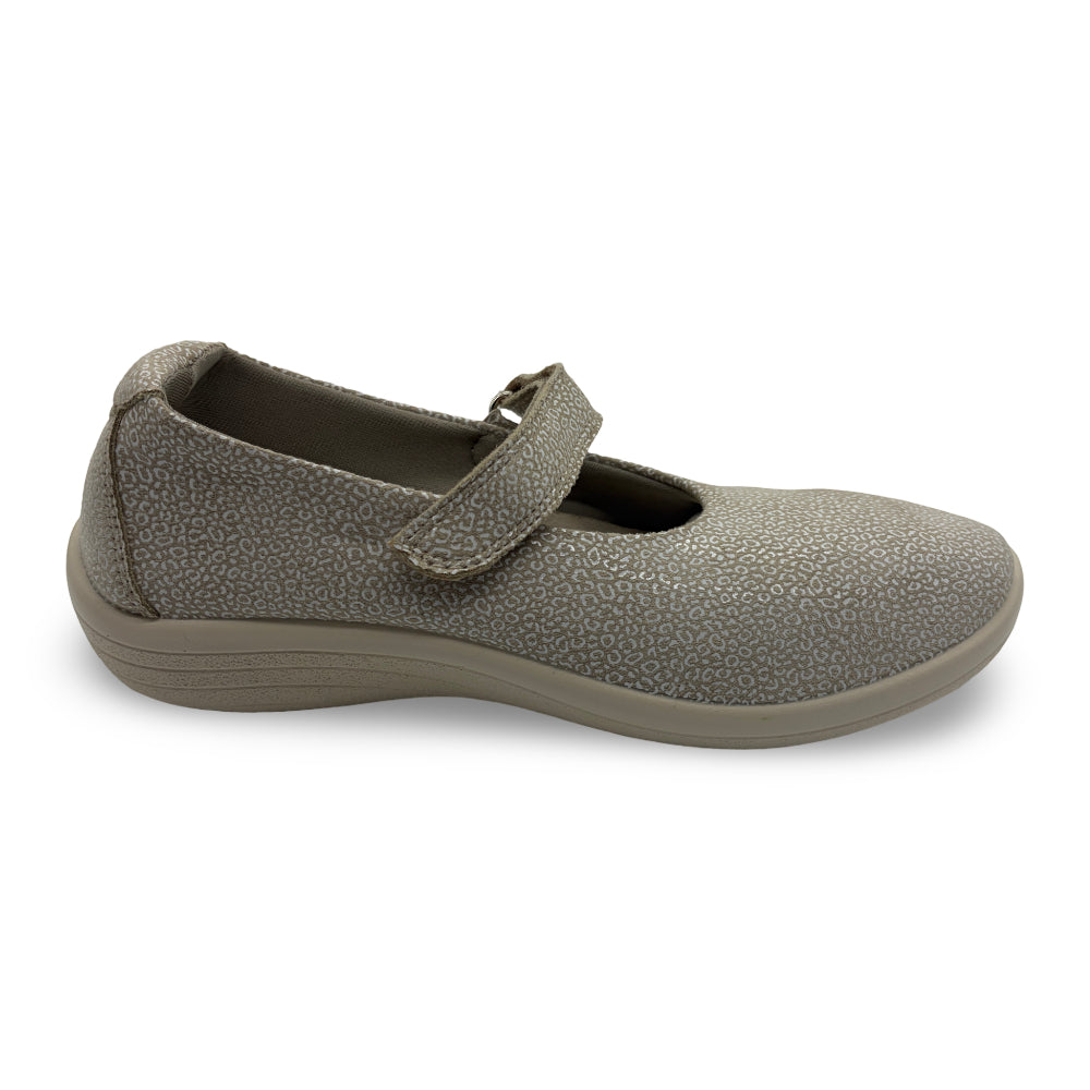 Arcopedico Women's Estrela Seashell Ivory