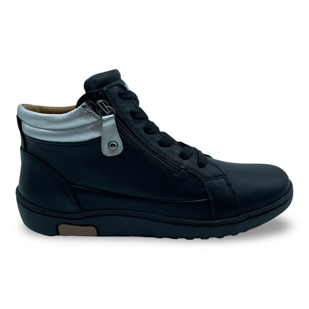 Bonnii Women's Amanda Black Leather