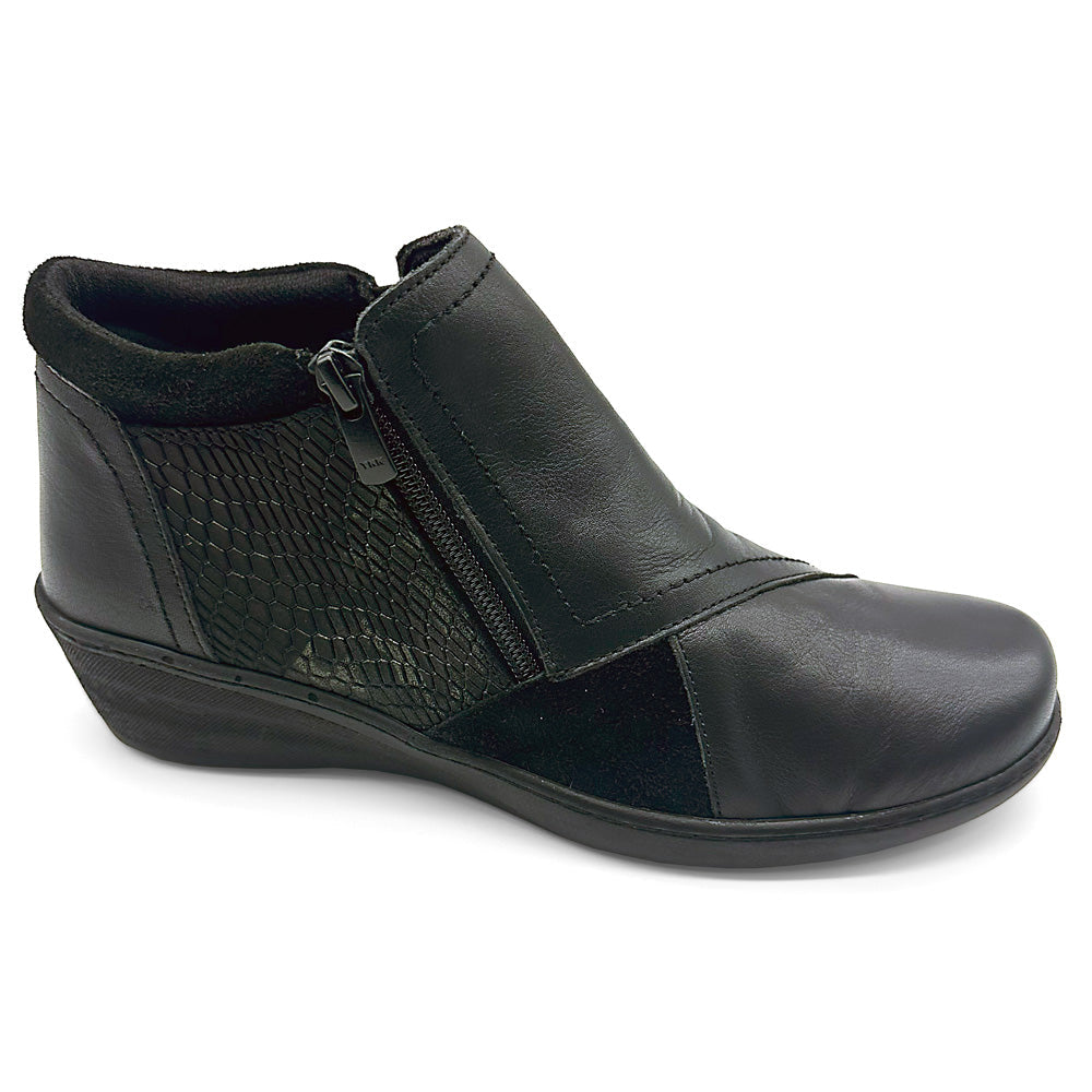 Cabello Women's CP462-18 Black Combo  Natural Fit Footwear