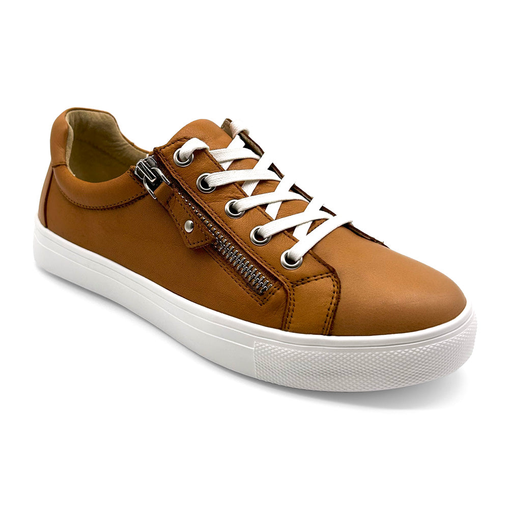 Klouds Women's Cara Plain Coconut Tan  Natural Fit Footwear