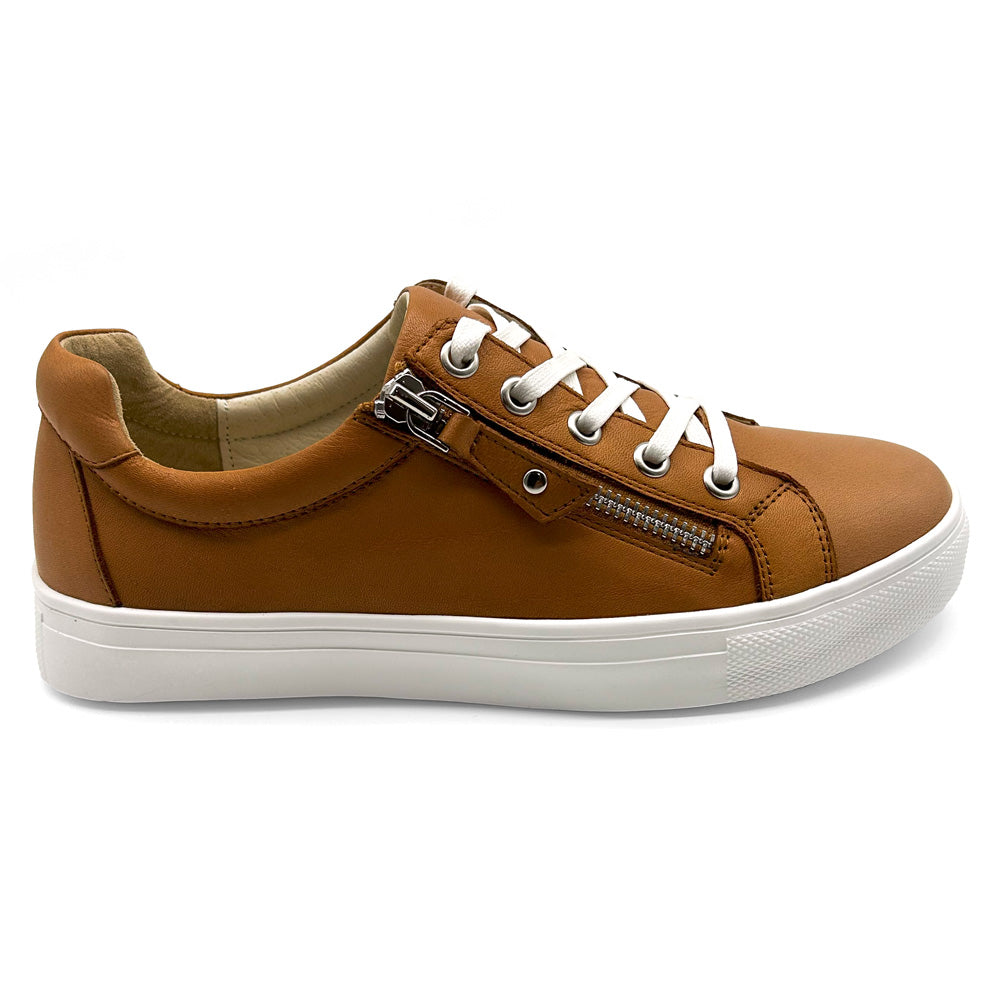 Klouds Women's Cara Plain Coconut Tan  Natural Fit Footwear