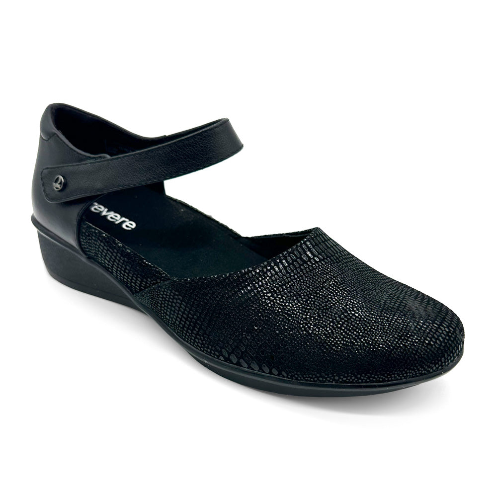 Revere Women's Osaka Black Lizard  Natural Fit Footwear
