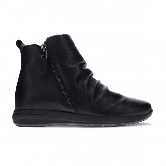 Scholl Orthaheel Women's Nina II Black  Natural Fit Footwear